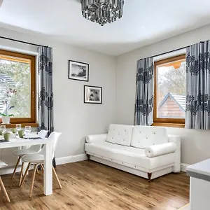 Tatrytop Zakopianskie Tarasy Premium & Spa Apartment